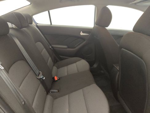 Used 2018 Kia Forte LX FWD image 19