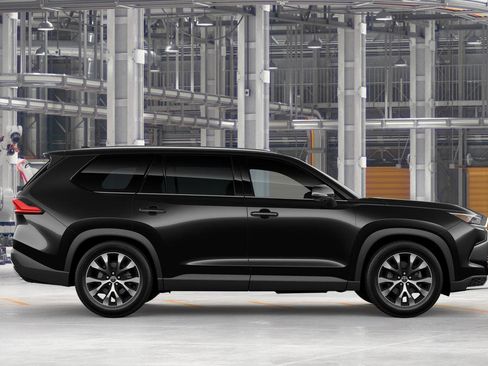 New 2026 Toyota Grand Highlander AWD Hybrid image 12