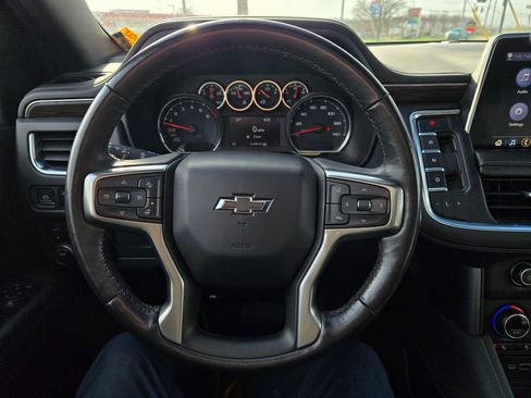 Used 2021 Chevrolet Tahoe Z71 w/ Luxury Package image 13