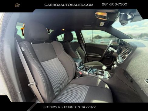 Used 2023 Dodge Charger GT w/ Performance Handling Group RWD image 30