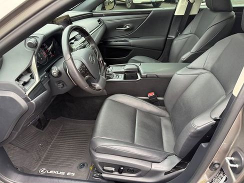 Certified 2021 Lexus ES 250 w/ Premium Package image 14
