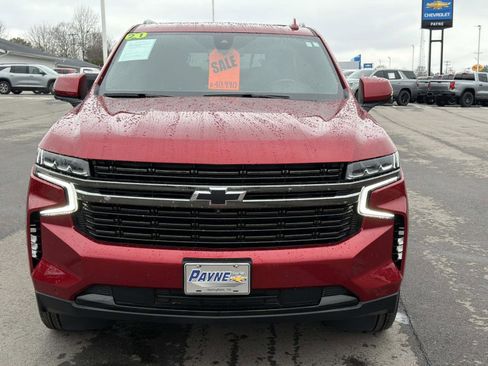 Used 2021 Chevrolet Suburban RST w/ Luxury Package image 14