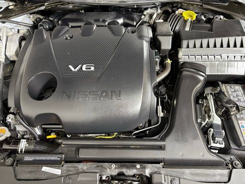 Used 2023 Nissan Maxima SV w/ Floor Mat Group image 41