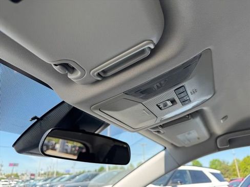 Used 2023 Toyota RAV4 XLE AWD/4WD image 26