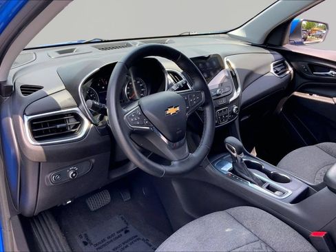 Used 2024 Chevrolet Equinox LT FWD image 12