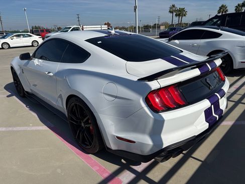 Used 2020 Ford Mustang Shelby GT500 image 2