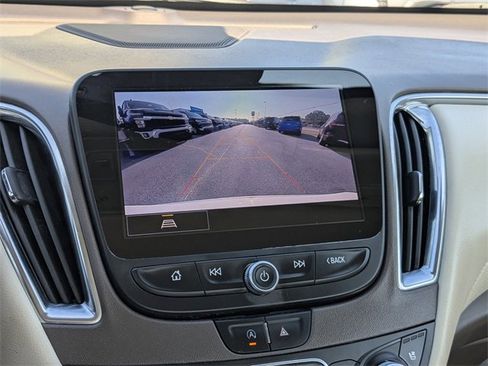 Certified 2024 Chevrolet Malibu LT image 19