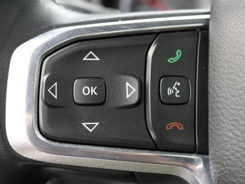 Used 2019 RAM 1500 Laramie AWD/4WD image 55