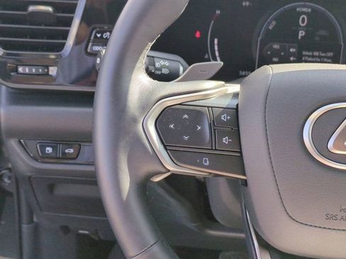 Used 2025 Lexus NX 350h AWD w/ Accessory Package (2T) image 19