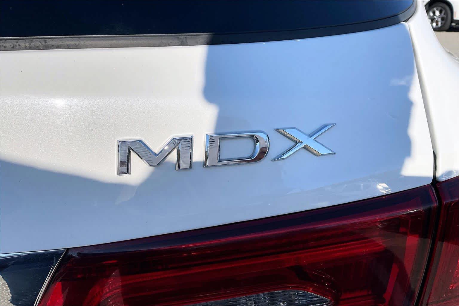 Used 2020 Acura MDX SH-AWD image 9