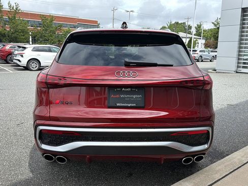 New 2026 Audi SQ5 Premium Plus AWD/4WD image 4