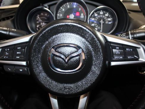 Used 2016 MAZDA MX-5 Miata Grand Touring RWD image 16