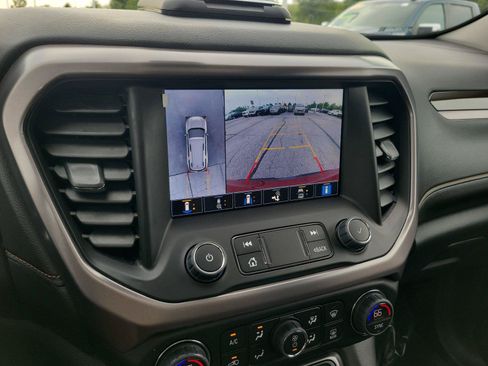 Used 2023 GMC Acadia AT4 w/ Technology Package AWD/4WD image 29
