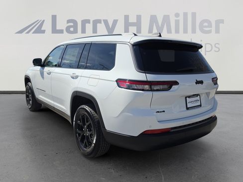 New 2026 Jeep Grand Cherokee L 4WD image 3