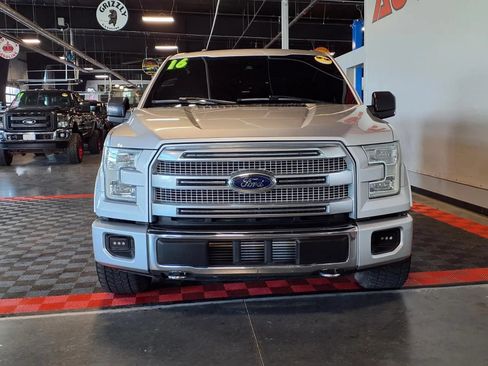 Used 2016 Ford F150 Platinum w/ Trailer Tow Package AWD/4WD image 2