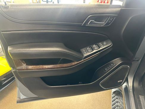 Used 2018 Chevrolet Tahoe LT image 15