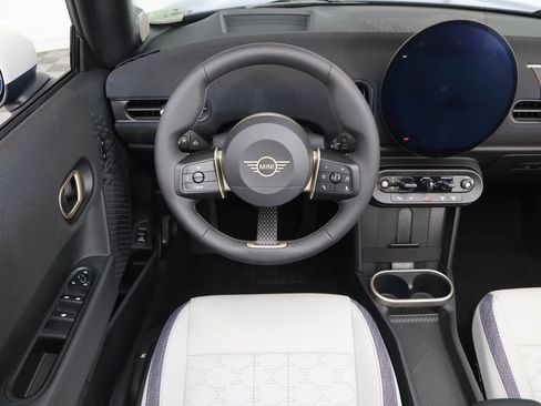 Used 2026 MINI Cooper Convertible image 20