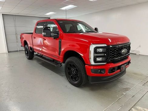 New 2026 Ford F350 Lariat w/ Black Appearance Package image 3