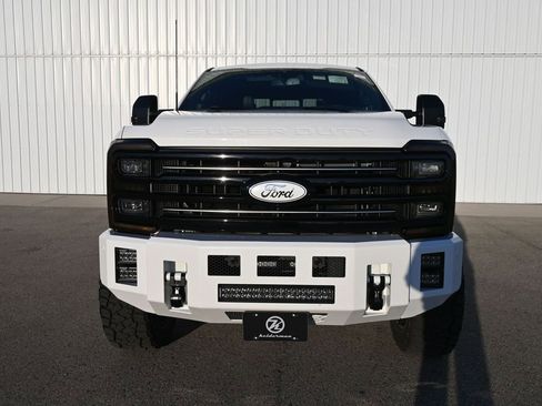 New 2026 Ford F350 Platinum w/ FX4 Off-Road Package AWD/4WD image 23
