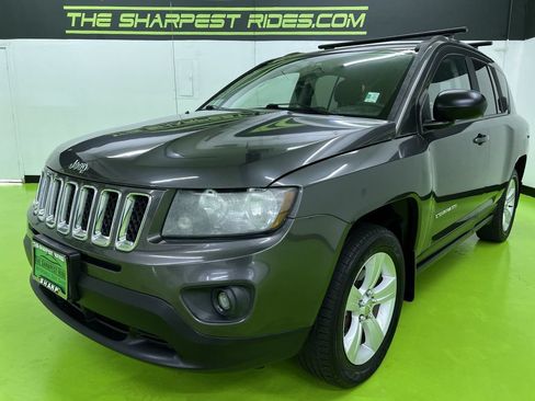 Used 2016 Jeep Compass Sport w/ Power Value Group FWD image 5