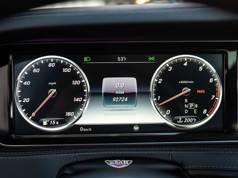 Used 2016 Mercedes-Benz S 550 4MATIC Sedan image 30