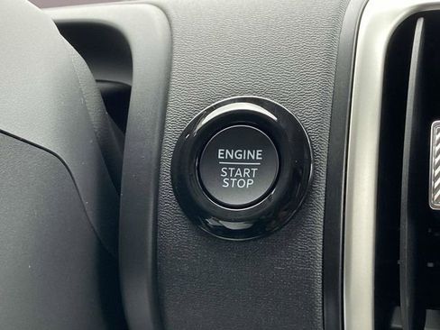 New 2025 Ford Expedition Max Active image 17