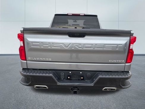 Used 2020 Chevrolet Silverado 1500 Custom Trail Boss w/ Custom Convenience Package AWD/4WD image 3