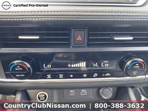 Certified 2023 Nissan Rogue SV AWD/4WD image 15