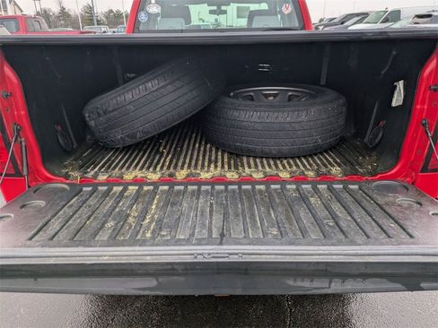 Used 2017 Chevrolet Silverado 1500 W/T image 18