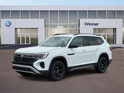 New 2025 Volkswagen Atlas Peak Edition SE