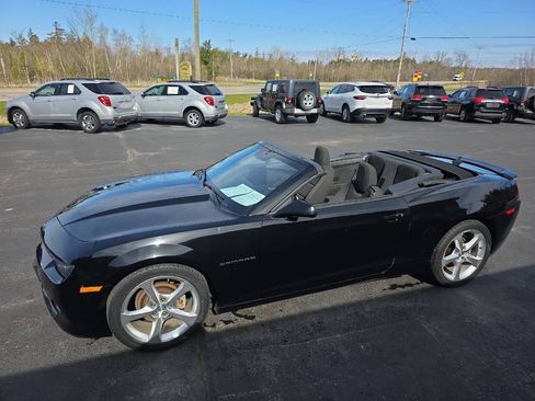 Used 2015 Chevrolet Camaro LT w/ RS Package RWD image 10