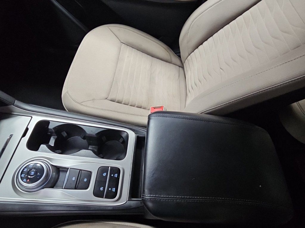 Used 2020 Ford Explorer XLT RWD image 22