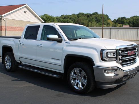 Used 2017 GMC Sierra 1500 SLT AWD/4WD image 8