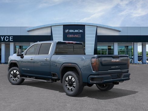 New 2026 GMC Sierra 3500 Denali w/ Denali Reserve Package AWD/4WD image 3