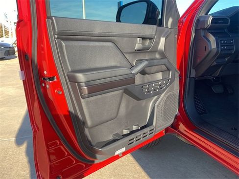 New 2025 Toyota 4Runner SR5 image 13