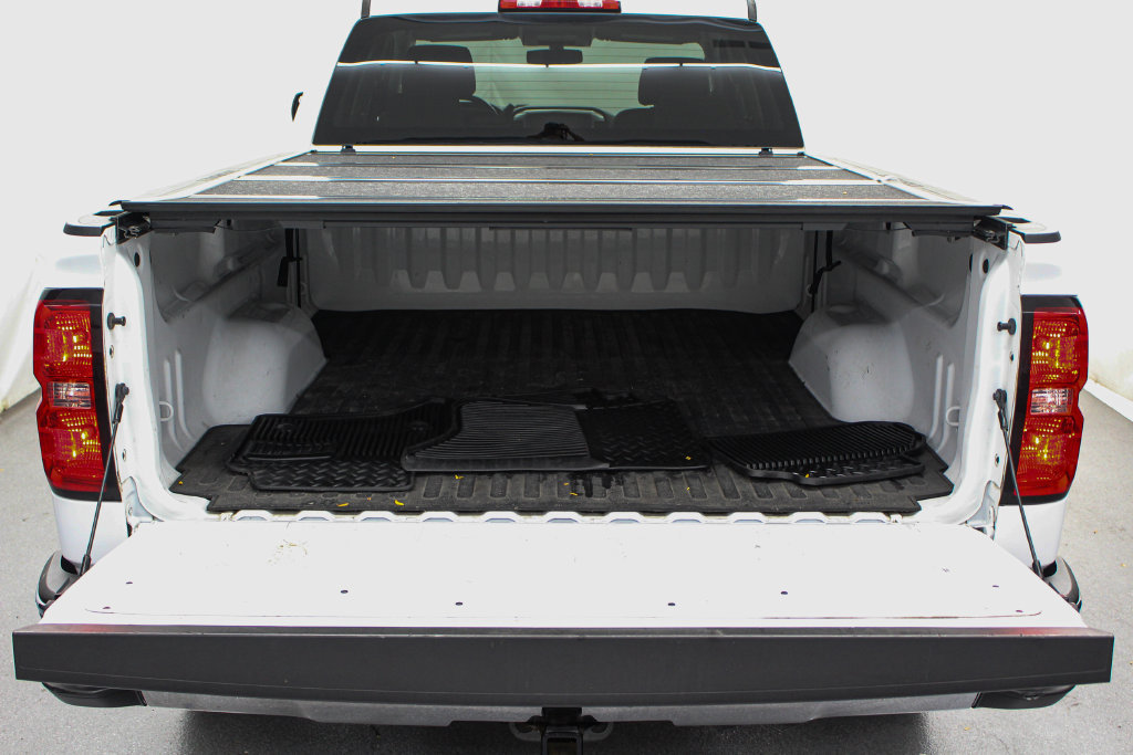 Used 2018 Chevrolet Silverado 1500 LT w/ All Star Edition AWD/4WD image 10