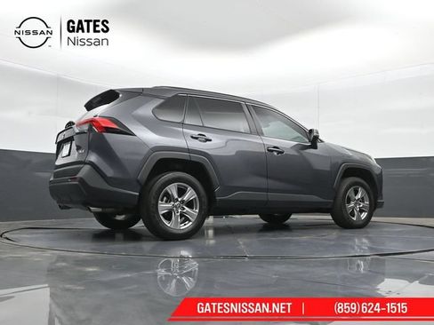 Used 2024 Toyota RAV4 XLE FWD image 35