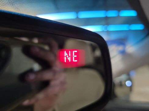 Used 2017 Subaru Outback 2.5i Limited w/ Popular Package #5 image 20