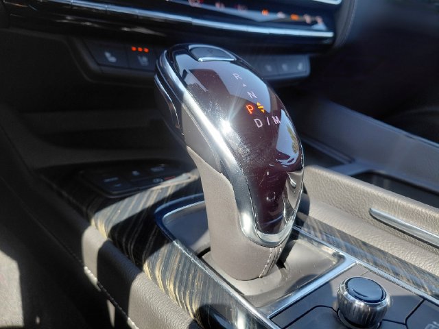 Used 2025 Cadillac CT5 Premium Luxury w/ Sun And Sound Package RWD image 18
