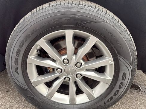 Used 2017 Dodge Durango AWD w/ Trailer Tow Group IV image 12