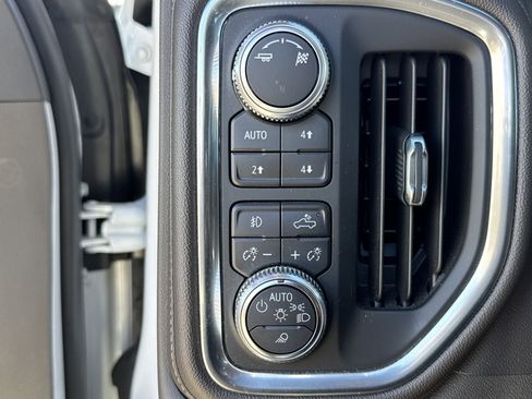 Used 2019 GMC Sierra 1500 SLT w/ SLT Premium Plus Package image 18