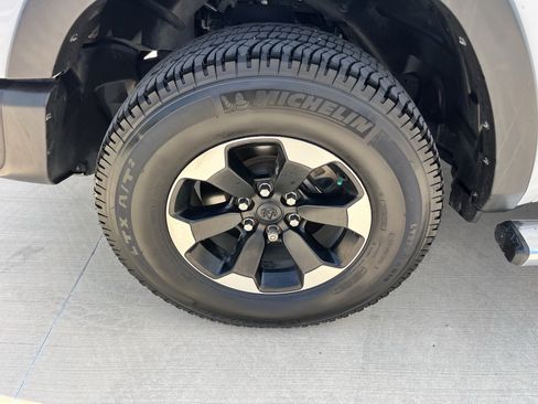 Used 2022 RAM 1500 Rebel AWD/4WD image 29