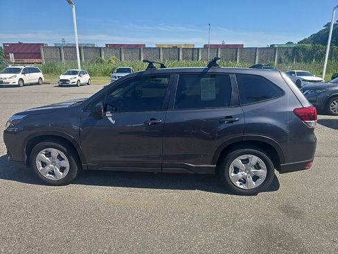 Used 2024 Subaru Forester AWD/4WD image 8