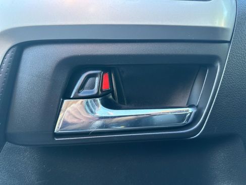 Used 2017 Toyota 4Runner SR5 image 11