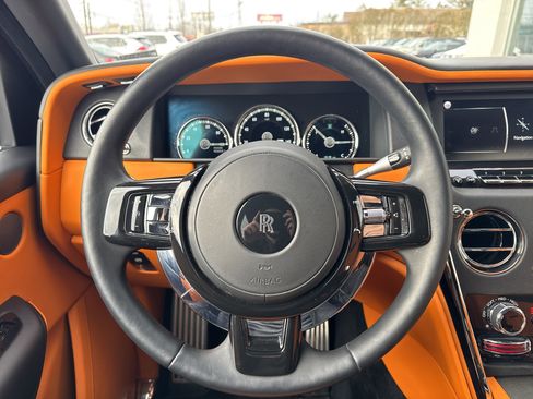 Certified 2024 Rolls-Royce Cullinan image 19