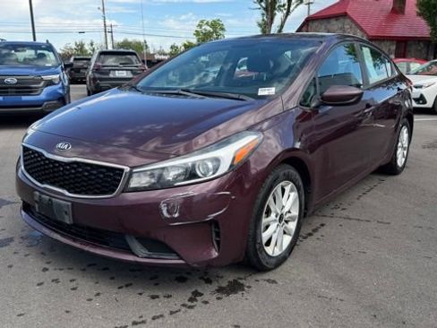 Used 2017 Kia Forte LX w/ LX Popular Package FWD image 7