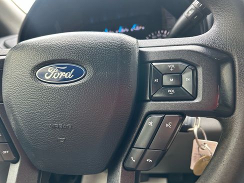 Used 2020 Ford F250 XL w/ Power Equipment Group image 21