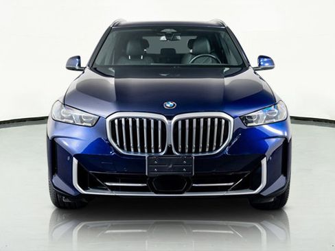 Used 2024 BMW X5 xDrive40i w/ Premium Essential Package image 20