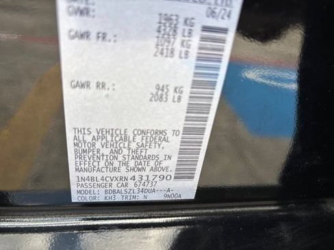 Used 2024 Nissan Altima 2.5 SR FWD image 54
