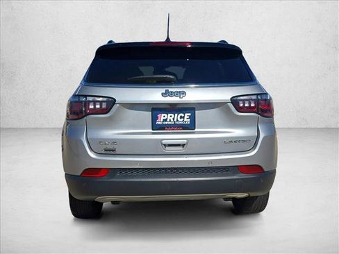 Used 2024 Jeep Compass Limited w/ Sun and Sound Group AWD/4WD image 6